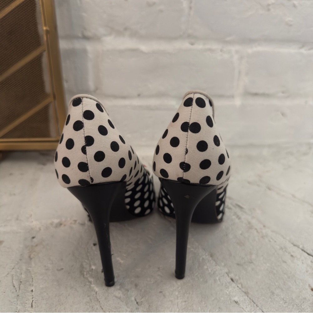 Penny Loves Kenny Polka Dot Pointed Toe Stiletto Heels Black White Red - Picture 5 of 8